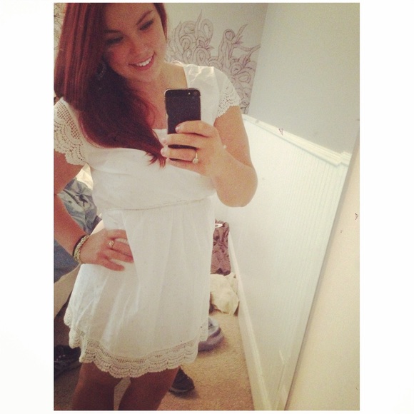 Merona Dresses & Skirts - White lace dress